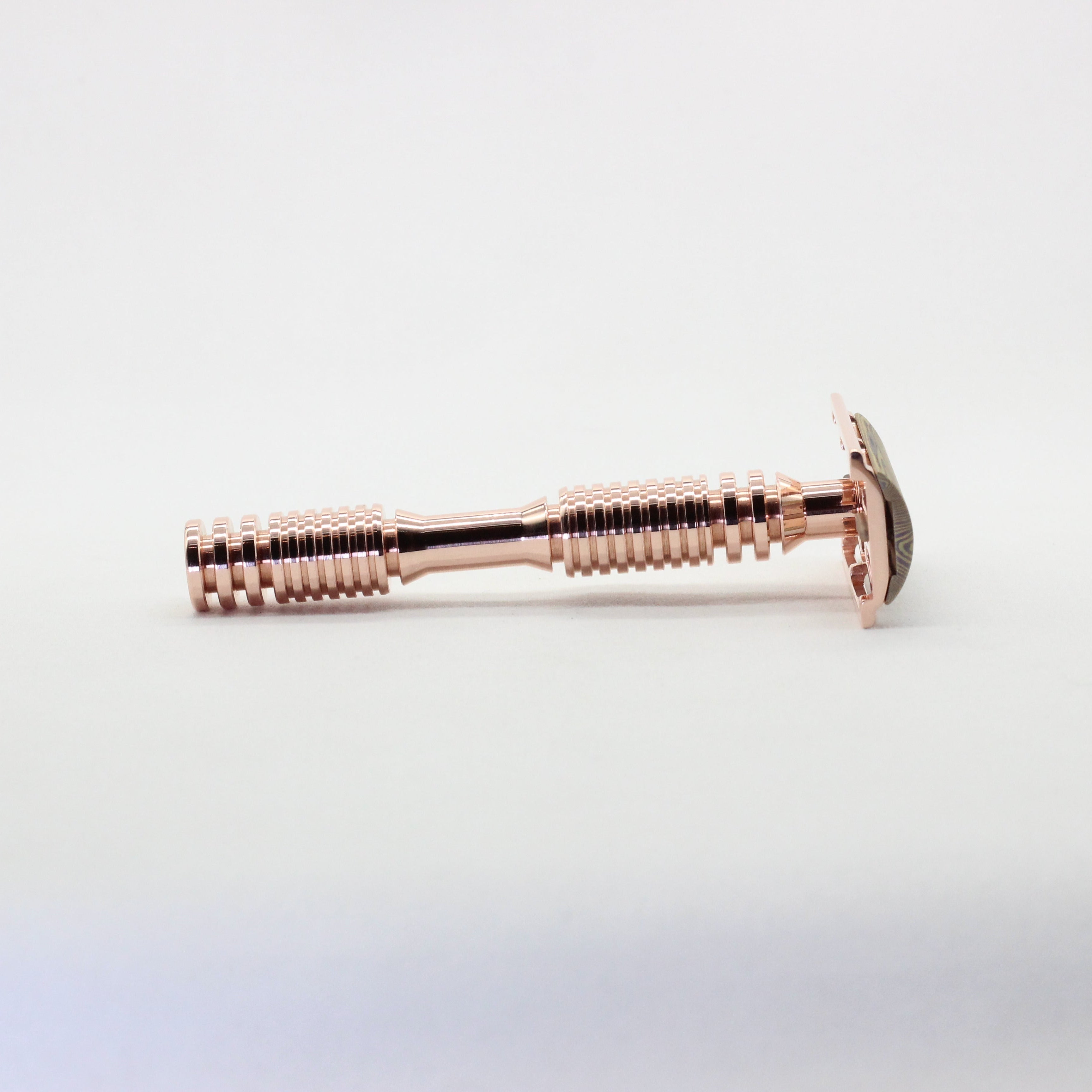 Mokume gane safety razor - copper luxury razor - Hada sword making name - handle right