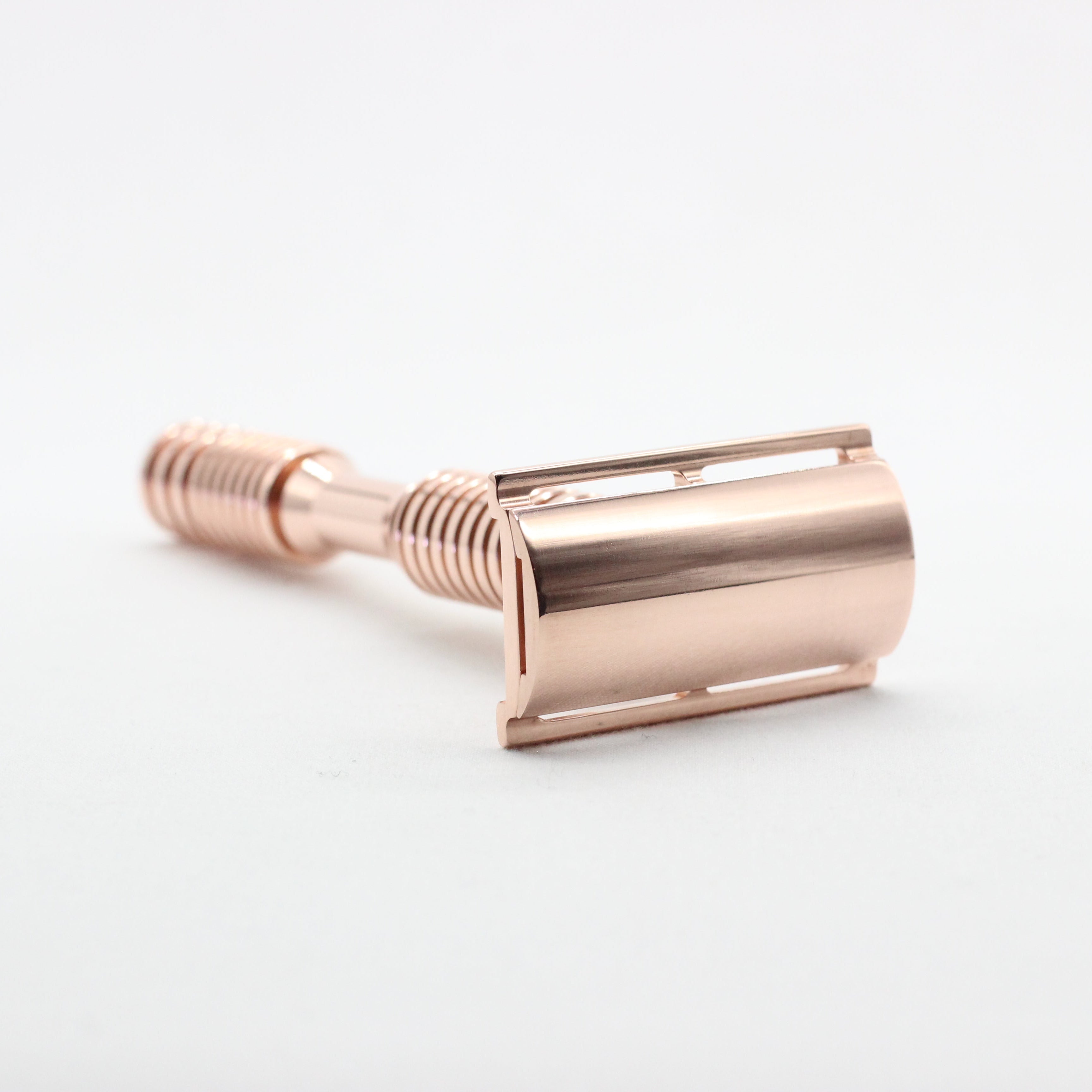 Polished high end copper DE shaver to reduce razor burn