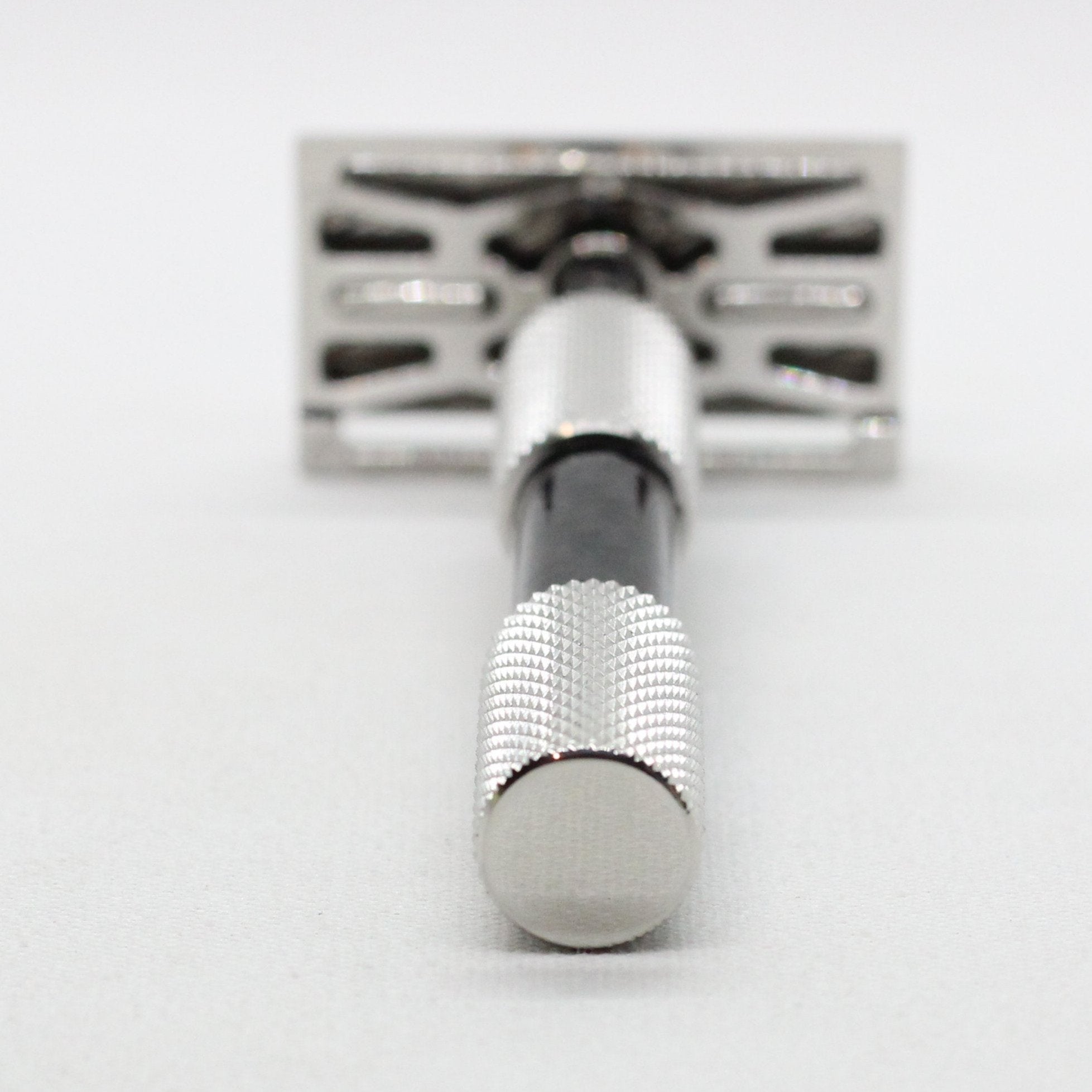 Cx-Avem - Damascus, 316L Stainless steel and Carbon Fiber.
