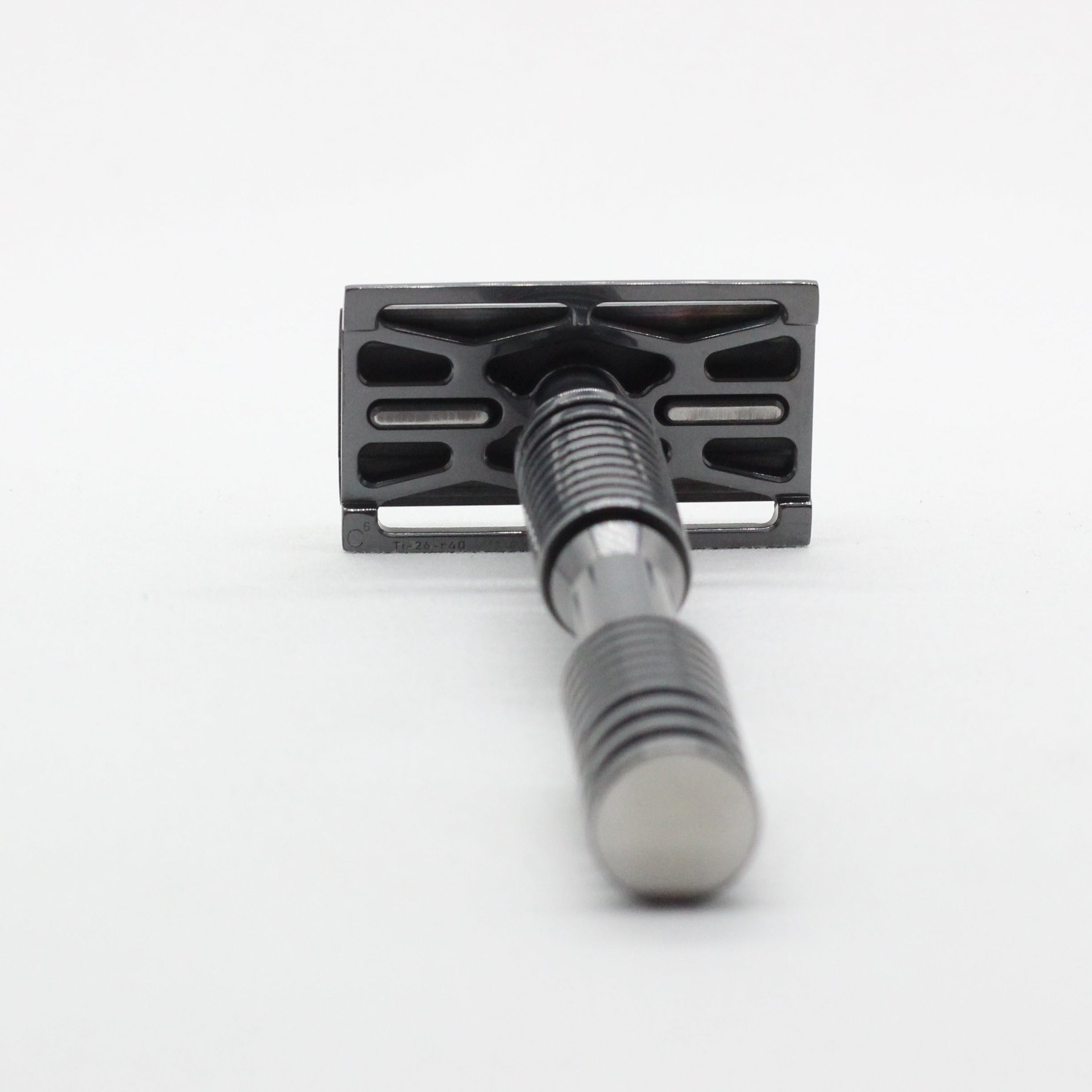 Black DLC coated safety razor - reduces razor burn