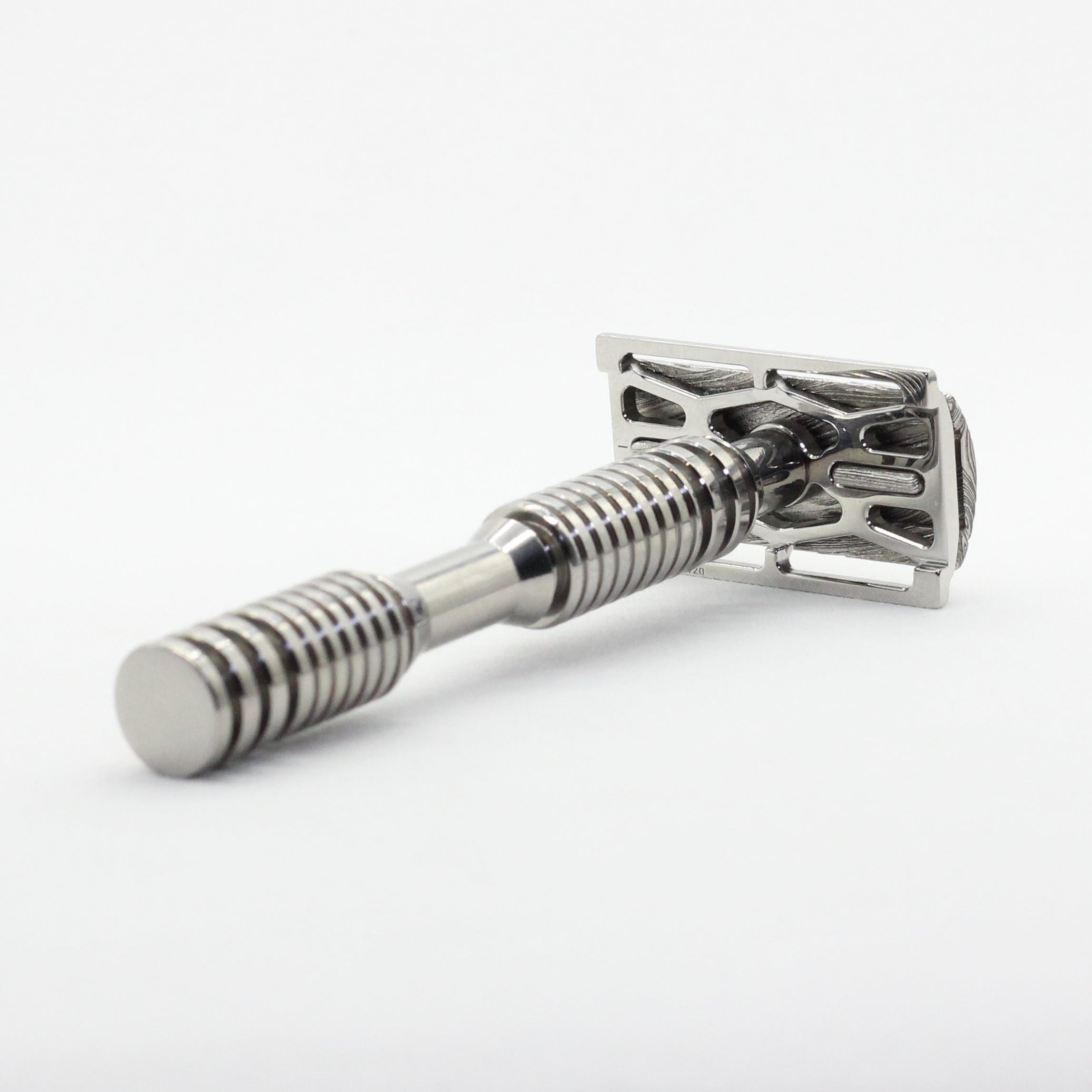 Custom limited edition safety razor - Mens shaving with safety razor reduce ingrown hairs - side view