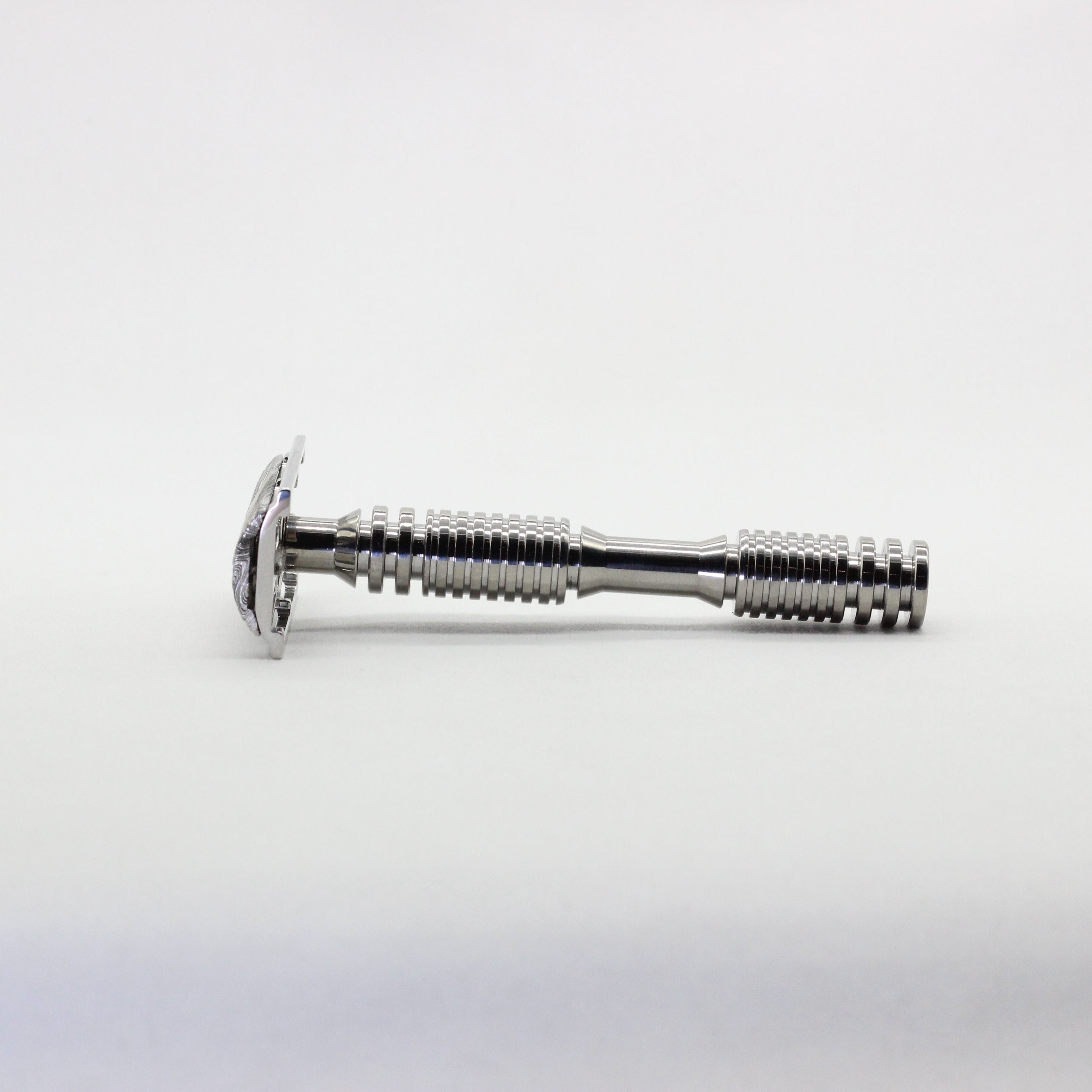 Custom limited edition safety razor - Mens shaving with safety razor reduce ingrown hairs -handle view