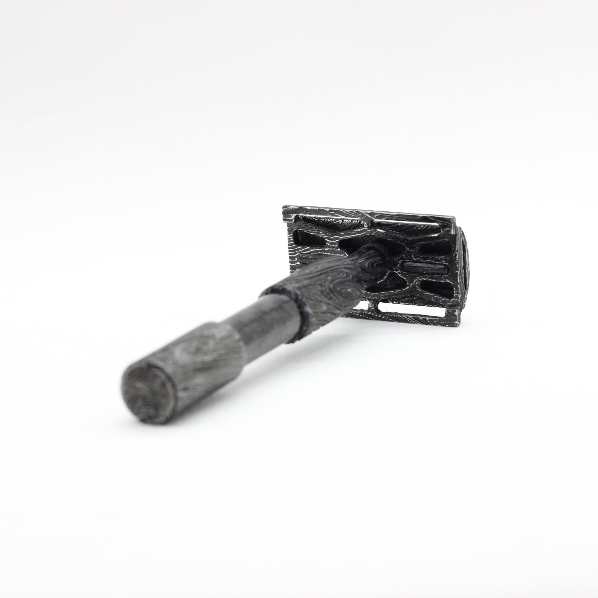 Custom: Cx-Bison Damascus/DLC (Mild/-)