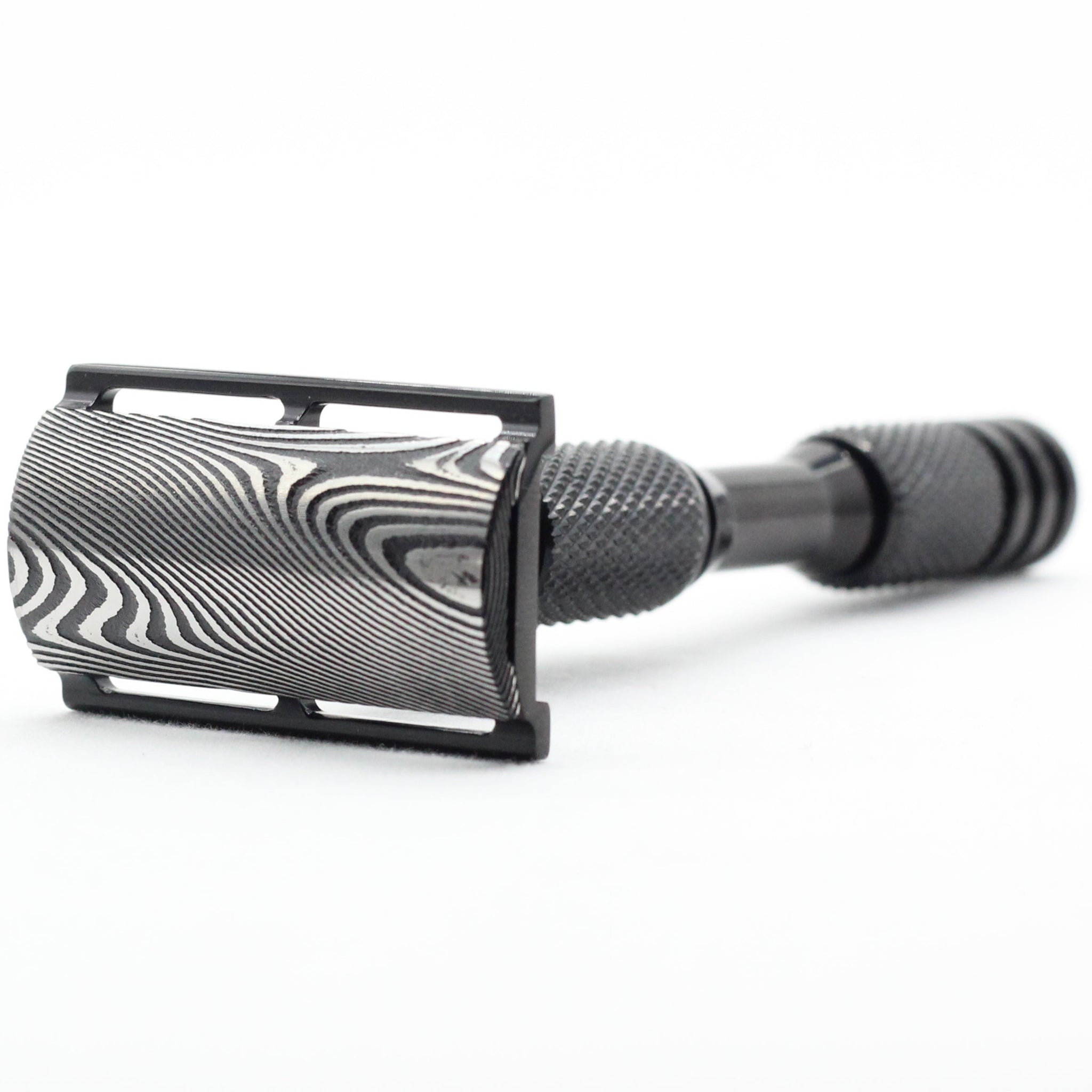 Cx-Black(Mild Plate) - Razor of the Month