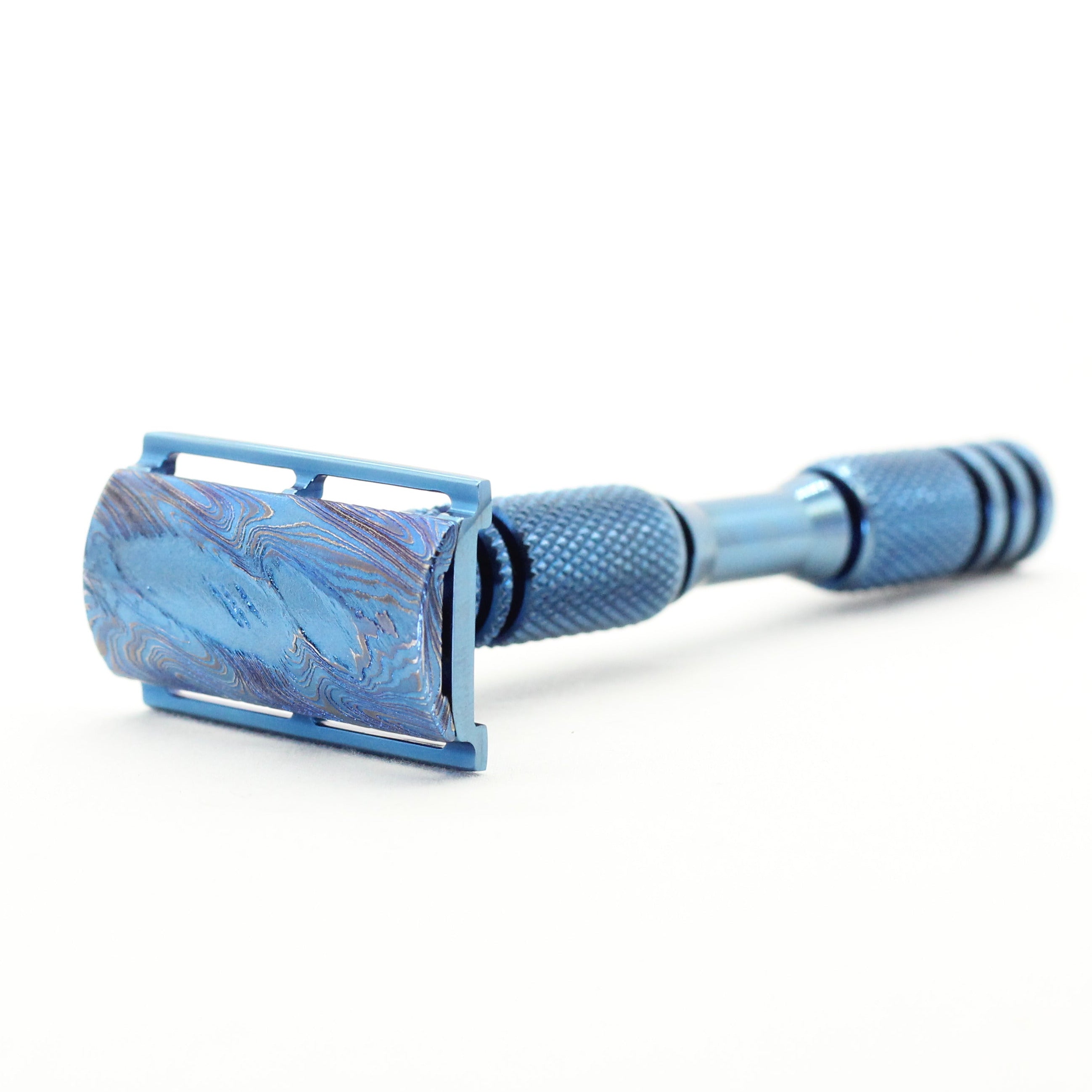 Cx-Blue/Titanium/++ Plate (1 of 1)