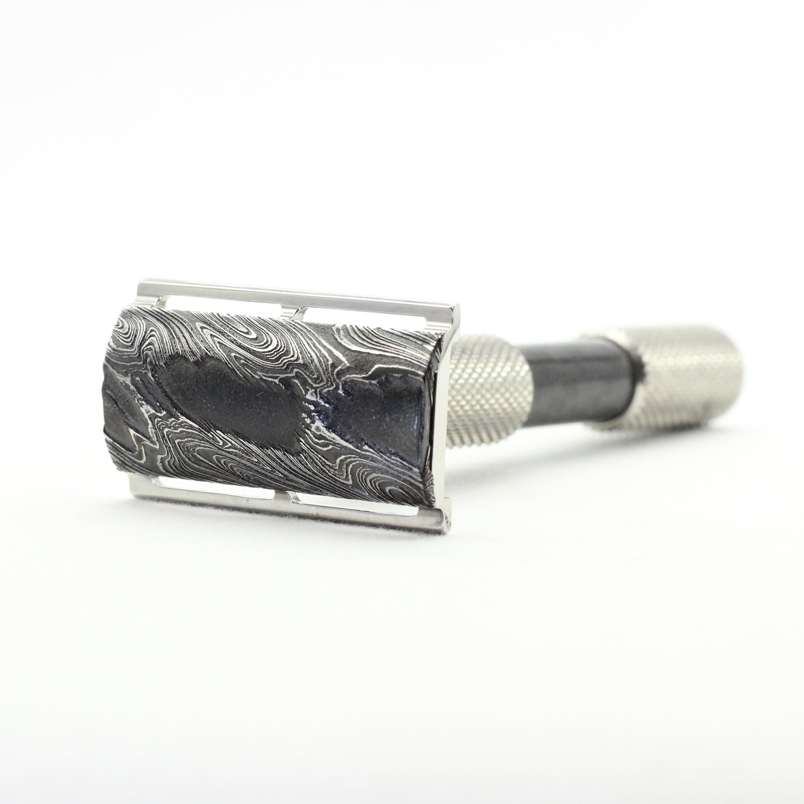 Cx-Kojin - Stainless Steel Damascus, DLC, 316L and Carbon Fiber