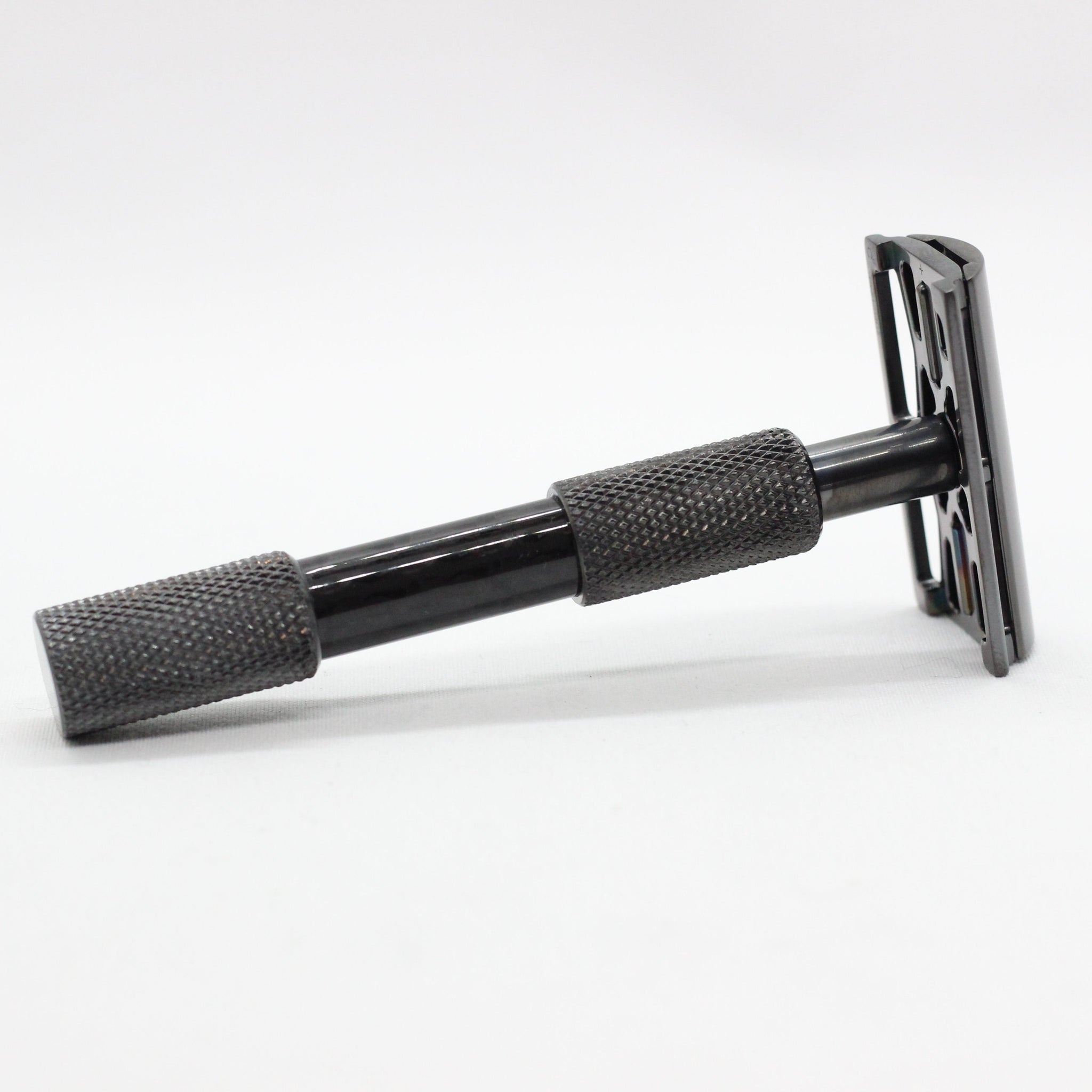 Carbon Fiber Handle view with DLC or Diamond Like Carbon coating TAC coated carbon coating safety razor with pinch design shaver holds blade rigid - Polished Titanium single edge razor / double edge safety razor shaving - web plate / wet shaving