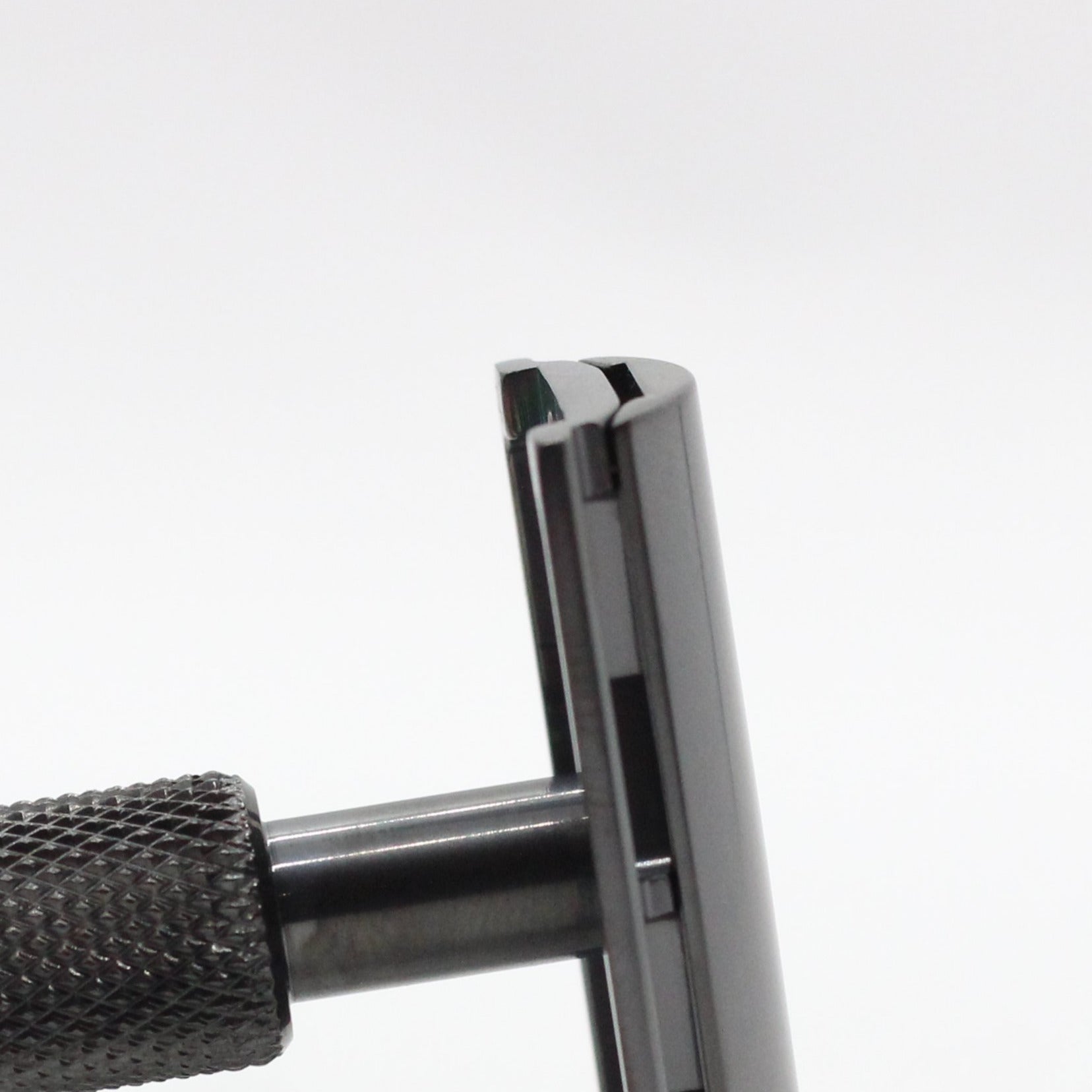 Buy Luxury Cx-Graphite | All Titanium Razors with Diamond-Like Carbon ...