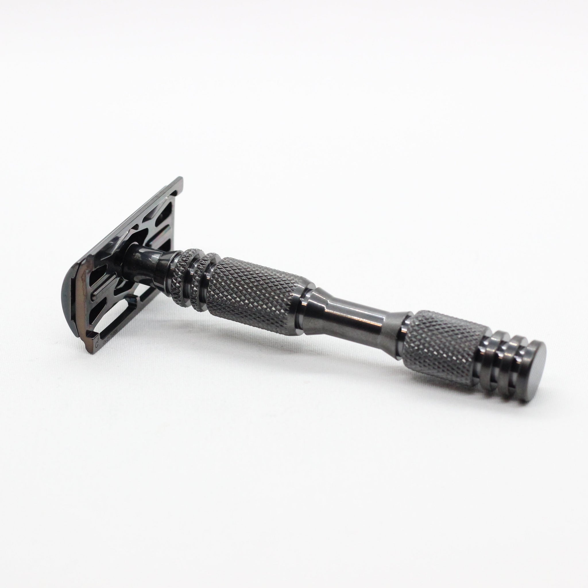 Buy Luxury Cx-Graphite | All Titanium Razors with Diamond-Like Carbon ...