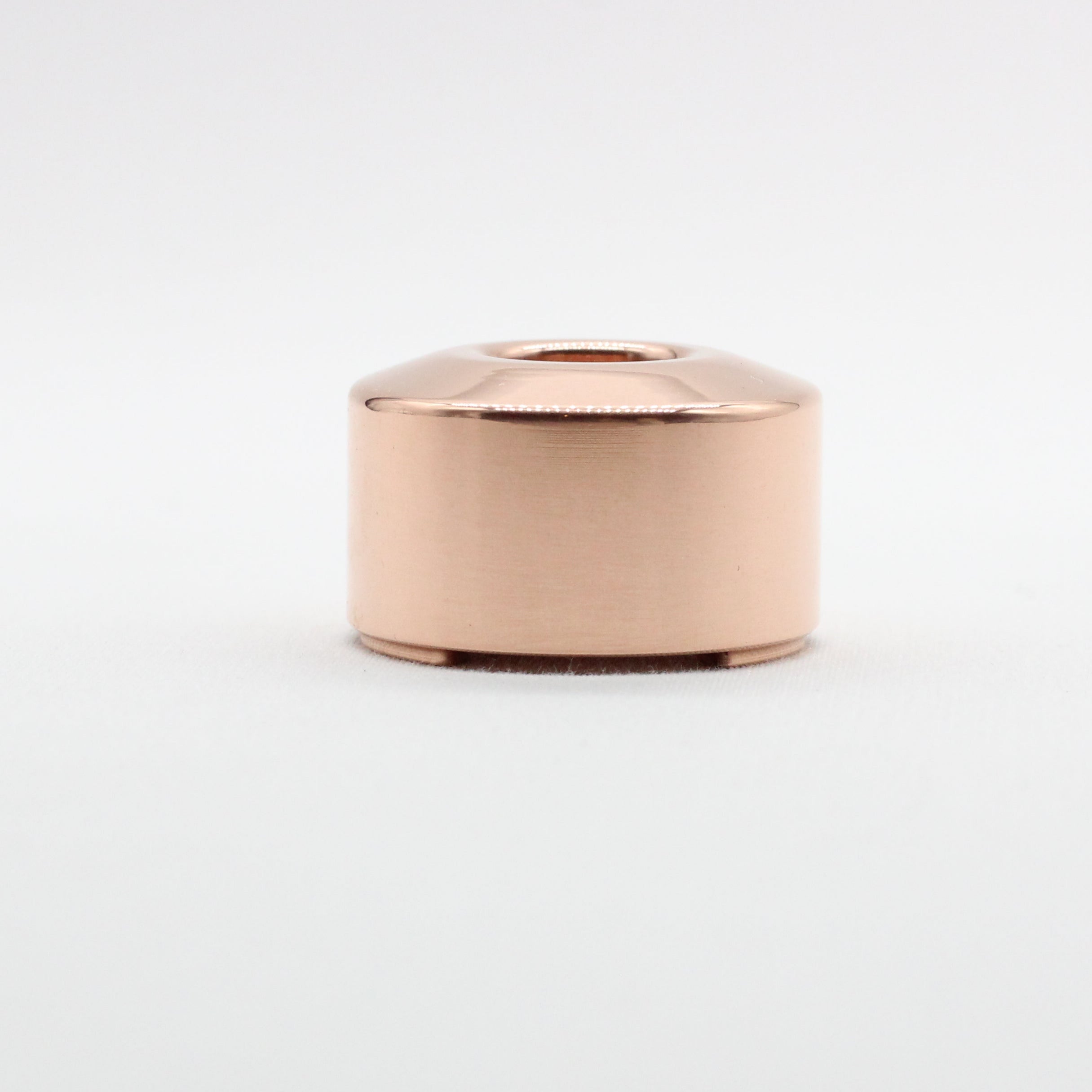 Copper safety razor stand - c110 99.9% pure copper - Tripod feet to allow water and air to flow - polished finish - works with all carbon shaving co single edge safety shavers - side view