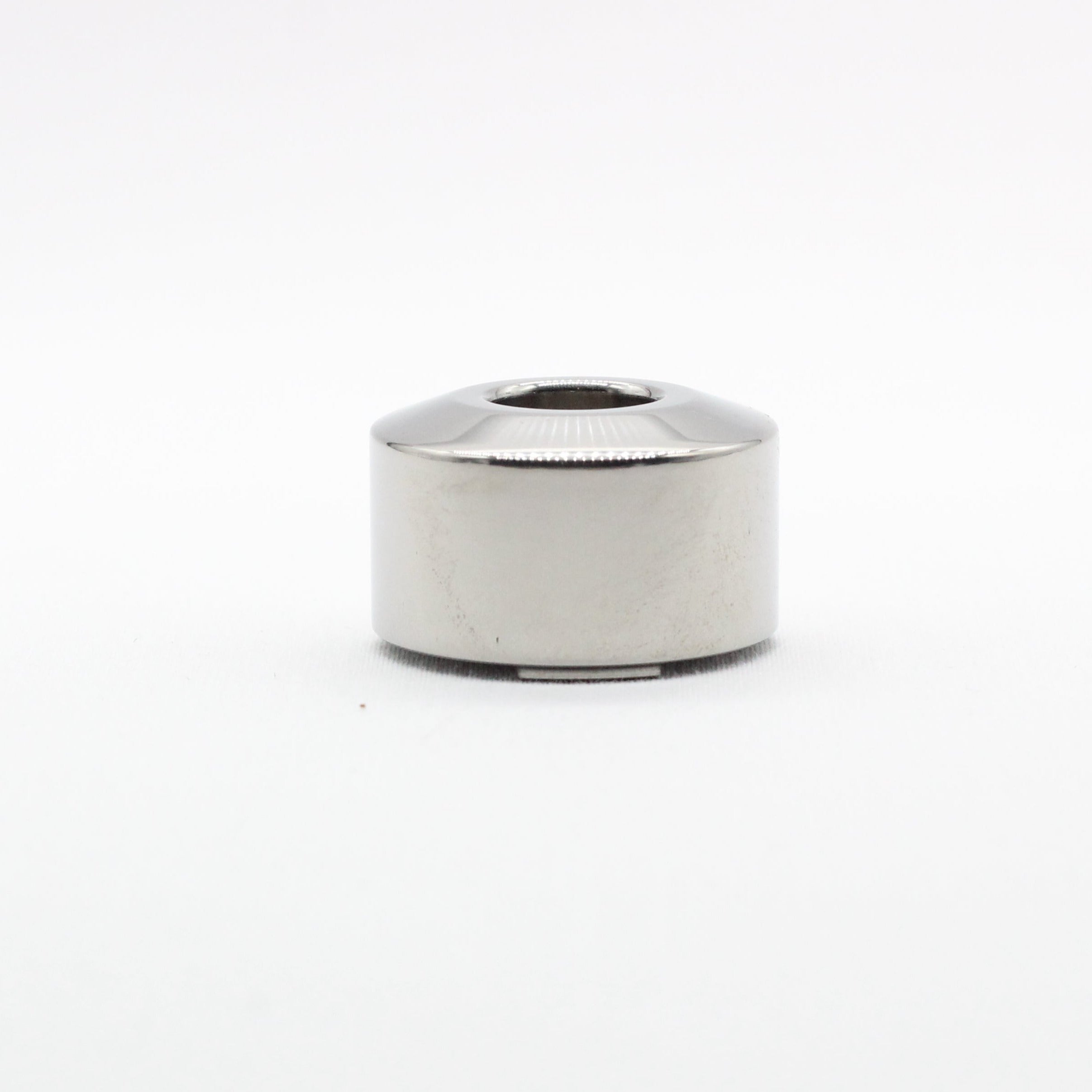 Side view - Titanium safety razor stand - Grade 5 Titanium alloy - Tripod feet to allow water and air to flow - polished finish - works with all carbon shaving co single edge safety shavers