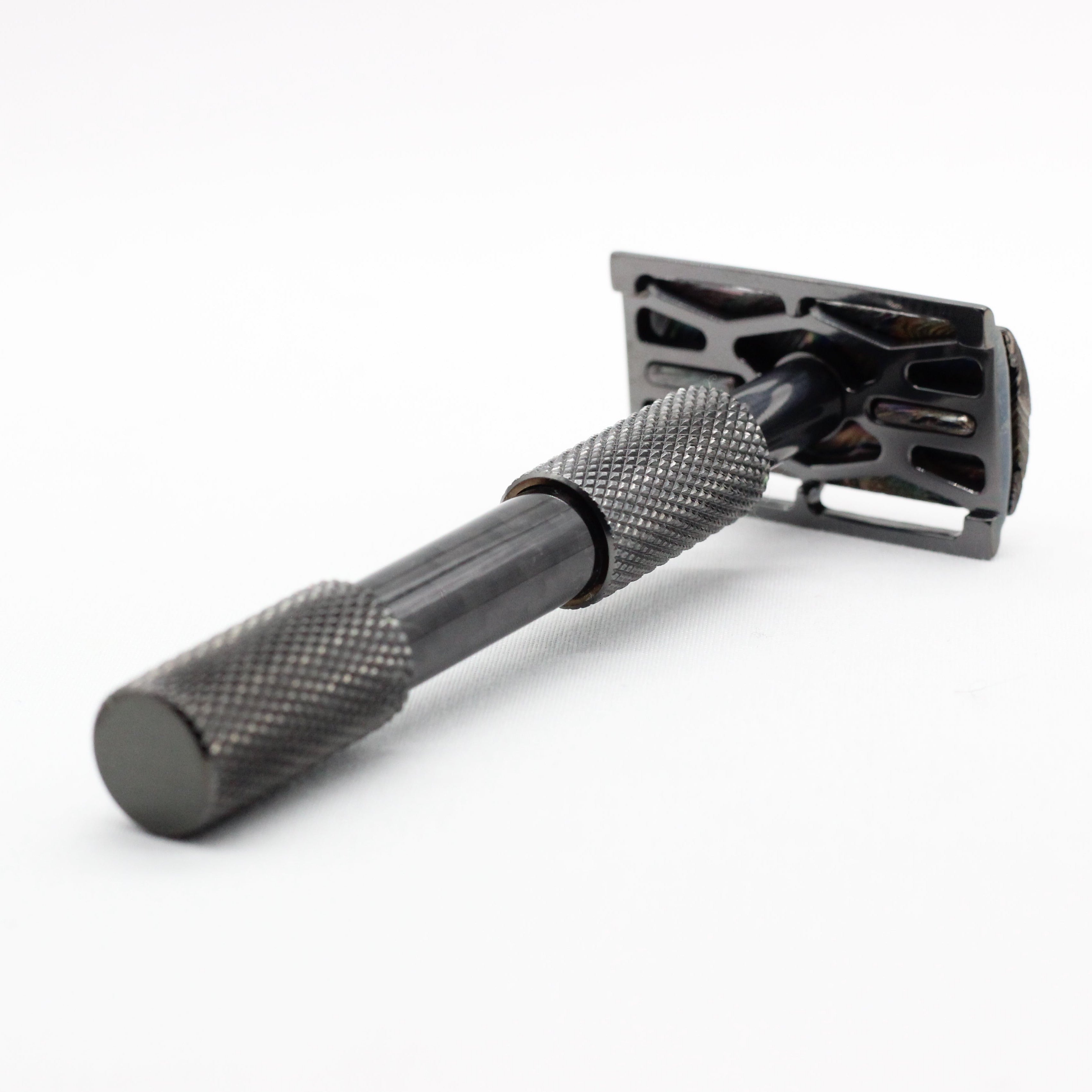 Titanium DLC safety razor - lightest safety razor for shaving